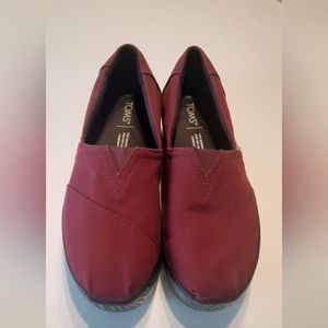 TOMS burgundy Slip On Loafer